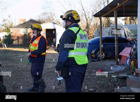 Fema Urban Search Rescue Teams Hi Res Stock Photography And Images Alamy