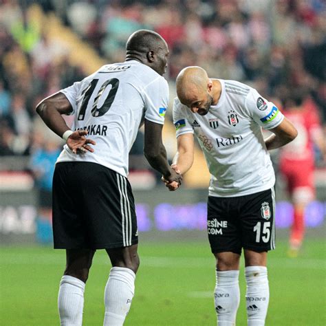 De Marke Sports On Twitter Vincent Aboubakar X Nathan Redmond