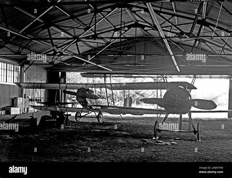 Early 1900s Airplanes Hi Res Stock Photography And Images Alamy