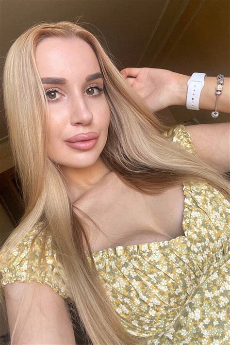 Beautiful Oksana Y O From Kharkov With Blonde Hair Id Ladadate