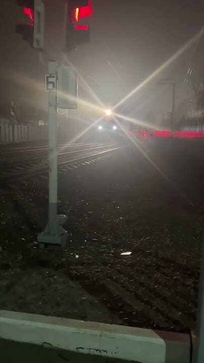 ЭП3Д Лиски-Воронеж и ЭП1М поездом Симферополь-Москва #поезд #train_rus ...
