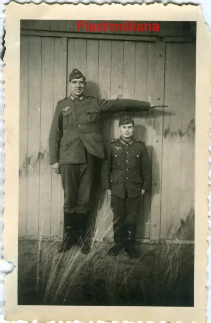 Photo Allemande Guerre Ww Humour Taille Entre Soldats De La Heer