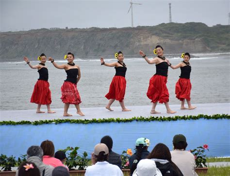 絶景の海辺でフラの祭典 銚子ハワイアンフェスティバル開幕 優美な踊りで会場魅了 千葉日報オンライン