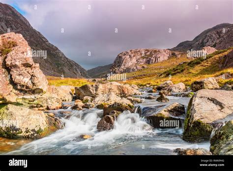 River Dee, Wales, UK Stock Photo - Alamy