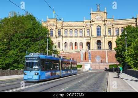 M Nchen Deutschland Juni Tram Stadler Rail Variobahn