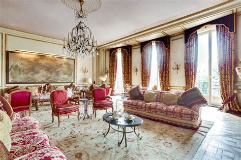 3 Paris apartments you can buy right now, from the compact to the opulent - Curbed