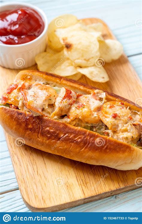 Homemade Lobster Roll With Potato Chips Stock Image Image Of Celery Delicious 152467733