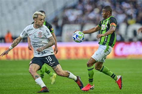 Veja fotos de Corinthians x América MG pela Copa do Brasil Gazeta