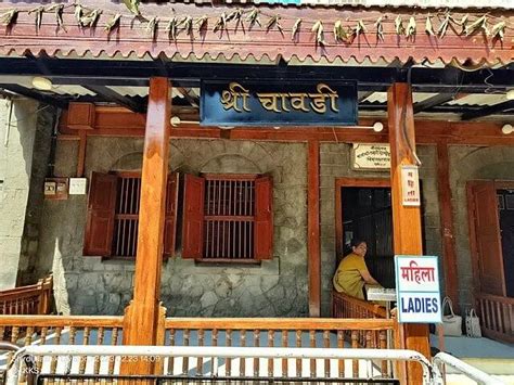 sai baba samadhi temple famous spiritual journey  shirdi  india