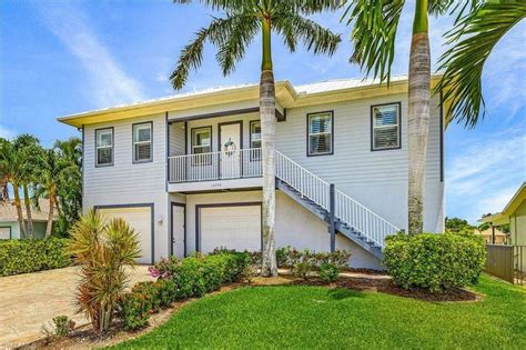 Turnkey Waterfront Home In Matlacha Isles In Cape Coral Florida