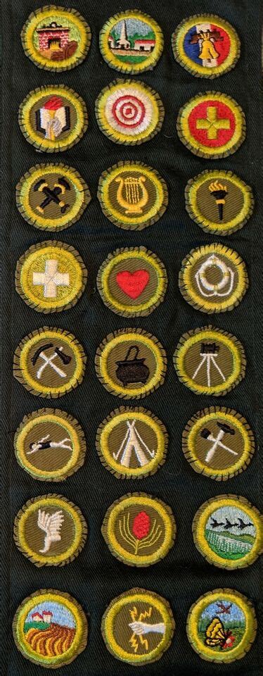 1947 1960 Type E Khaki Narrow Crimped Explorer Merit Badge Sash Qt24