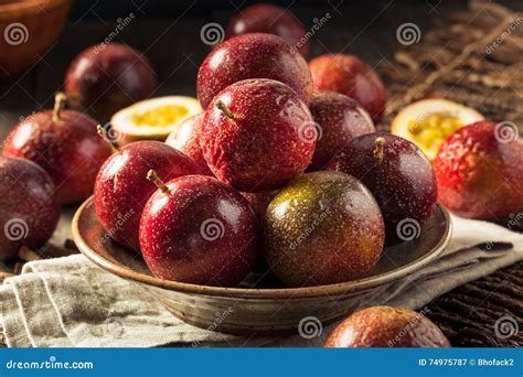 Fresh Raw Organic Passion Fruit Stock Image Image Of Bright Detail