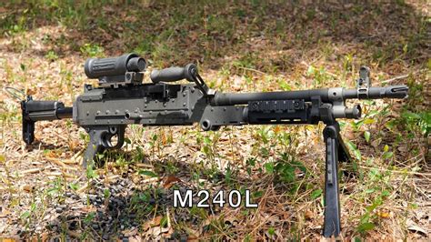 Shooting the M240L! - YouTube