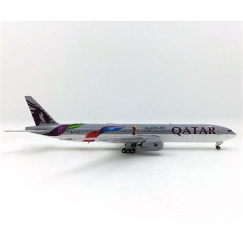 Phoenix Models Qatar Airways FIFA B777 300ER A7 BAX Hobbies Toys