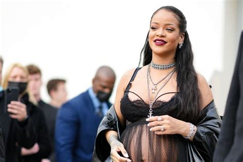 Rihanna Se Convierte En Mam Por Segunda Vez Revista Revela G Nero