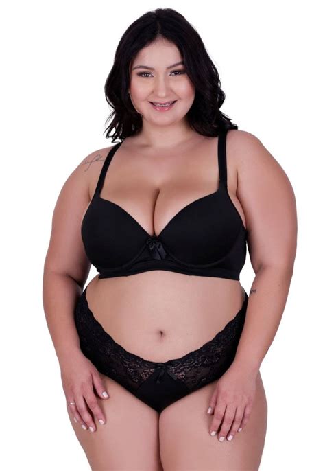 Conjunto de Lingerie Plus Size Sutiã e Calcinha Cintura Alta de Renda Preto Compre Agora