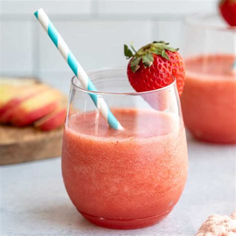 Easy Apple Strawberry Smoothie Vanilla Bean Cuisine