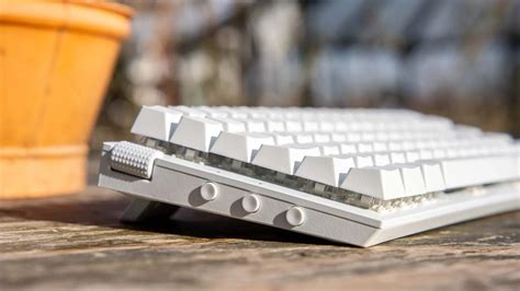 Nzxt Function Im Test Eine Starke Mechanische Tastatur Mit Hot Swap Sockeln Techtest