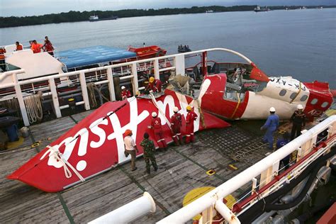 Air Asia Crash Bodies