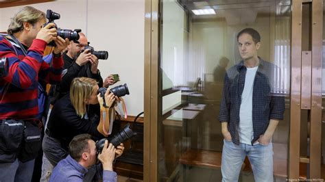 Russian Court Extends Detention Of Us Reporter Gershkovich Dw 11 28