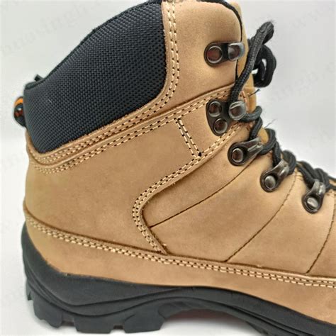 Zh Top Level Nubuck Leather Waterproof Outdoor Hiking Boots Honey Color Cushioning Eva Rubber