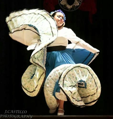 Pin By Laura Moreno On Ballet Folklorico Ballet Folklorico Mexico