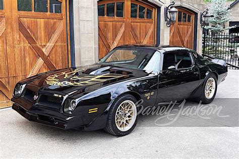 Pontiac Firebird Trans Am Looks Like A Pro Touring King Can Be