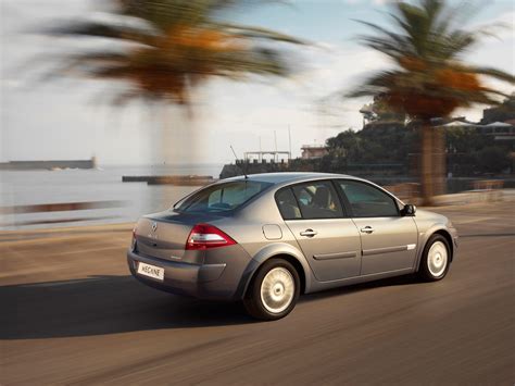 Used Renault Megane Saloon Review Parkers