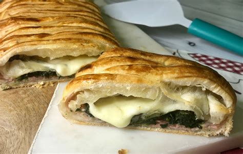 Lo Strudel Salato Ripieno Di Spinaci Prosciutto E Formaggio Facile