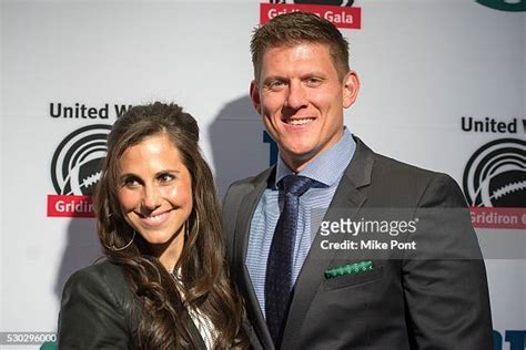 23rd Annual United Way Of New York City Gridiron Gala Photos And Premium High Res Pictures