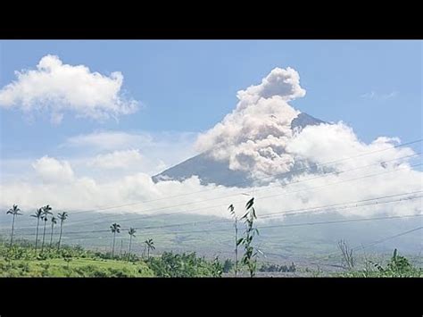 Awan Panas Gunung Semeru Hari Ini Guguran Masih Berlangsung Youtube