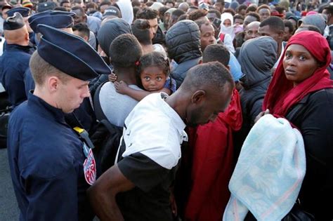 Francia Dará Un Trato Más Digno A Los Refugiados Y Creará 7 500