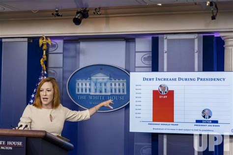 Photo White House Press Secretary Jen Psaki Holds Briefing Wap20211004026