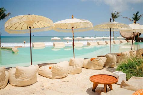 5 Rekomendasi Beach Club Di Seminyak Terpopuler