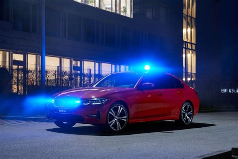 Stealthy Bmw 3 Series Police Car Headlines Companys Rettmobil Lineup