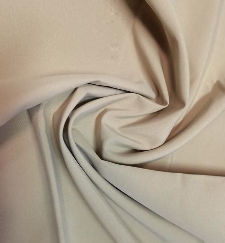 Polyester Plain Brushed Peach Skin Outdoor Sportswear Fabric