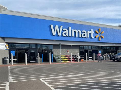 The One Thing You Should Do If You Hear Code Brown At Walmart