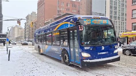 Mta Nyct Bus New Flyer Xde On The M Select Bus