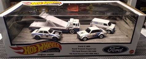 Hot Wheels Premium Collector Set Box Diorama C Olx