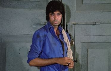 Deewaar Movie (1975) | Release Date, Review, Cast, Trailer, Watch ...