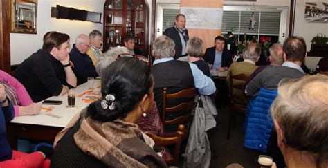 Voller Saal bei Zuhörtour in Gnadental CDU in Neuss