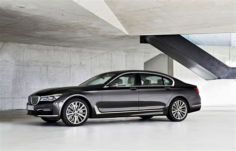 2016 Bmw 750 Exterior Photos 21