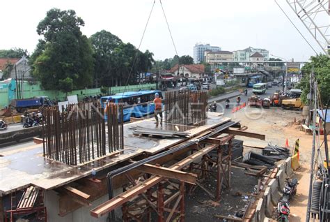 PEMBANGUNAN DOUBLE DOUBLE TRACK ANTARA Foto