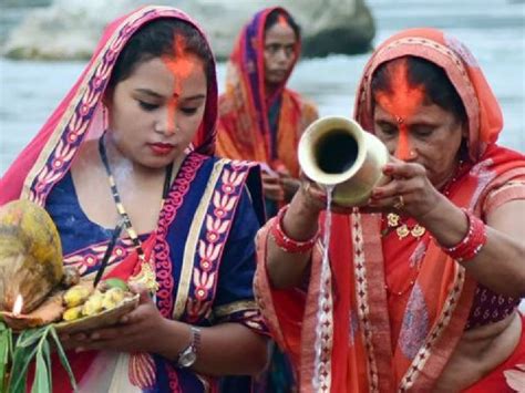 Chhath Puja कब से कब तक होगा छठ पूजा महापर्व महत्व और मुहूर्त के साथ जानें संपूर्ण कैलेंडर