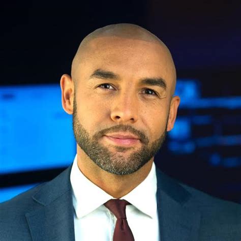 Hire Tv Presenter Alex Beresford At Great British Speakers