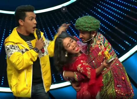 Neha Kakkar Forcibly Kissed By A Contestant On The Sets Of Indian Idol