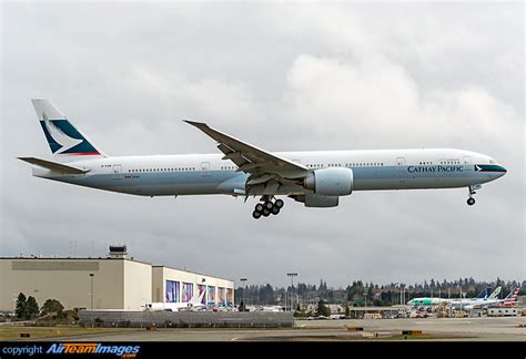 Boeing 777 367 ER Cathay Pacific Airways B KQW AirTeamImages