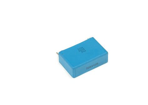 Rifa PHE 426 4.7uF / 250V Polypropyleenikondensaattori, pysty