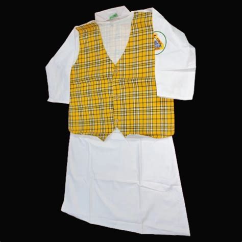 Kurti & Bandi Girls School Uniform, Size: Small at best price in Patna ...