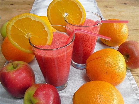 Himbeer Orangen Apfel Smoothie Von Schokomaus01 Chefkoch